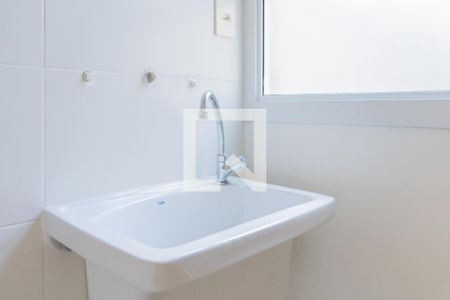 Casa de condomínio à venda com 155m², 3 quartos e 2 vagas Casa de condomínio à venda com 155m², 3 quartos e 2 vagasCozinha e Área de Serviço