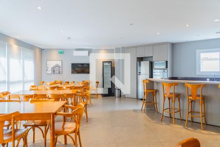 Casa de condomínio à venda com 155m², 3 quartos e 2 vagas Casa de condomínio à venda com 155m², 3 quartos e 2 vagasÁrea comum - Salão de festas