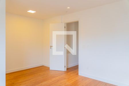 Casa de condomínio à venda com 155m², 3 quartos e 2 vagas Casa de condomínio à venda com 155m², 3 quartos e 2 vagasQuarto 3 - Suíte