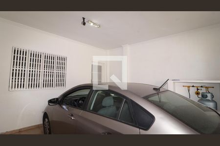 Casa à venda com 110m², 3 quartos e 2 vagasGaragem