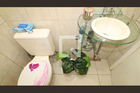 Casa à venda com 110m², 3 quartos e 2 vagasLavabo