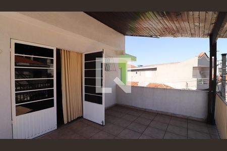 Casa à venda com 110m², 3 quartos e 2 vagasVaranda