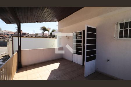 Casa à venda com 110m², 3 quartos e 2 vagasVaranda