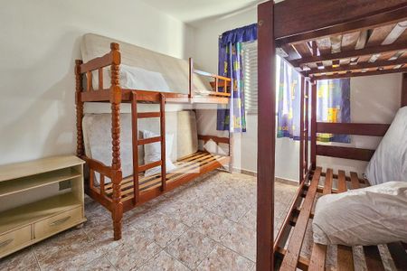Quarto de apartamento para alugar com 2 quartos, 77m² em Vila Julia, Guarujá