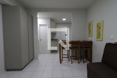 Quarto de kitnet/studio para alugar com 1 quarto, 22m² em Iguatemi, Ribeirão Preto