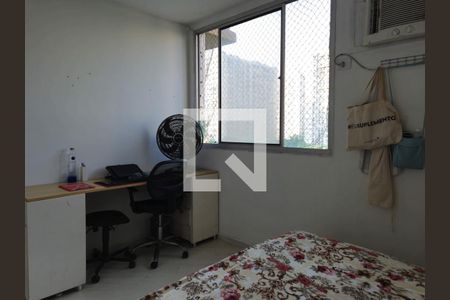 Quarto 1 de apartamento à venda com 2 quartos, 57m² em Barra da Tijuca, Rio de Janeiro