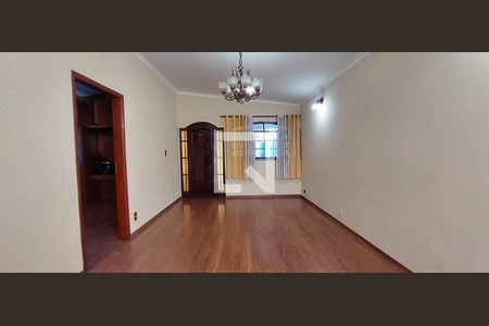 Sala de casa para alugar com 3 quartos, 280m² em Vila Principe de Gales, Santo André