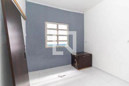 Quarto 2 de casa para alugar com 2 quartos, 60m² em Vila Santa Ines, São Paulo