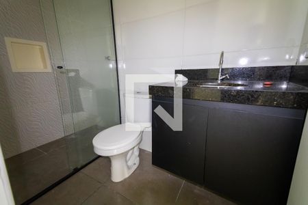 Banheiro de casa para alugar com 1 quarto, 30m² em Vila Santa Clara, São Paulo
