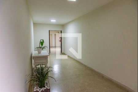 Apartamento para alugar com 80m², 2 quartos e 1 vaga Apartamento para alugar com 80m², 2 quartos e 1 vagaHall de entrada