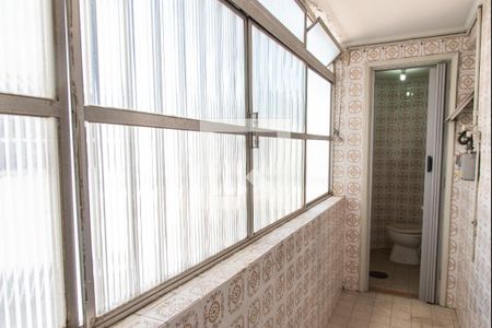 Apartamento para alugar com 80m², 2 quartos e 1 vaga Apartamento para alugar com 80m², 2 quartos e 1 vagaÁrea de serviço