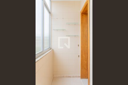 Apartamento à venda com 49m², 1 quarto e sem vaga Apartamento à venda com 49m², 1 quarto e sem vagaCozinha e Área de Serviço