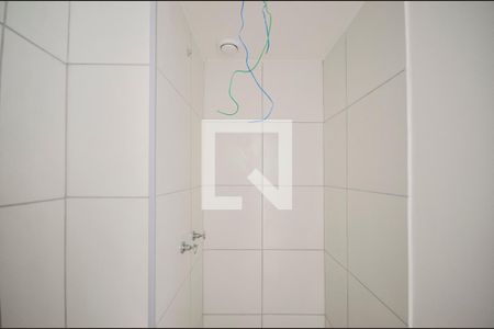 Banheiro Social de apartamento para alugar com 2 quartos, 53m² em São Cristóvão, Rio de Janeiro