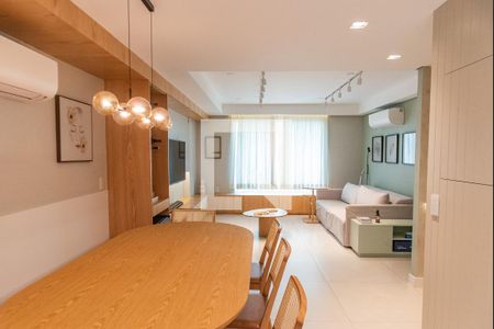 Casa de condomínio à venda com 196m², 3 quartos e 2 vagasSala