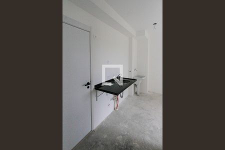 Cozinha de apartamento para alugar com 1 quarto, 32m² em Vila Prudente, São Paulo