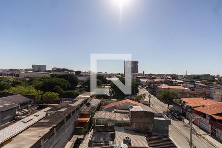 Vista Sala e Cozinha Integrada  de apartamento para alugar com 2 quartos, 38m² em Vila Ré, São Paulo