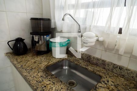 Casa à venda com 95m², 3 quartos e 2 vagasCozinha - Pia