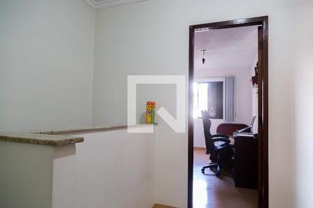 Casa à venda com 95m², 3 quartos e 2 vagasCorredor