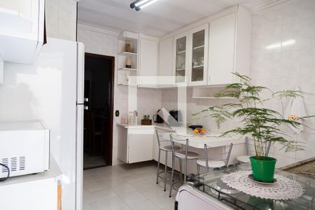 Casa à venda com 95m², 3 quartos e 2 vagasCozinha
