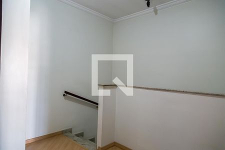 Casa à venda com 95m², 3 quartos e 2 vagasCorredor