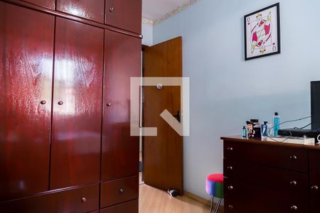 Casa à venda com 95m², 3 quartos e 2 vagasQuarto 2