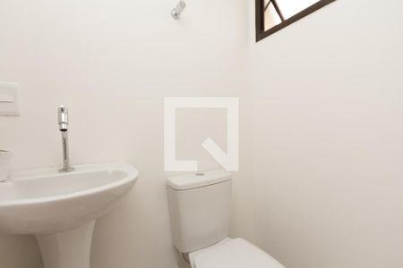 Lavabo de apartamento para alugar com 3 quartos, 250m² em Moema, São Paulo