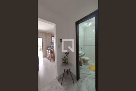 1º Pav - Hall de casa para alugar com 2 quartos, 136m² em Curicica, Rio de Janeiro