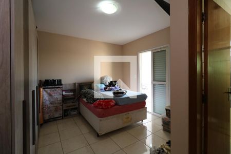 Casa à venda com 142m², 3 quartos e 2 vagasSuíte