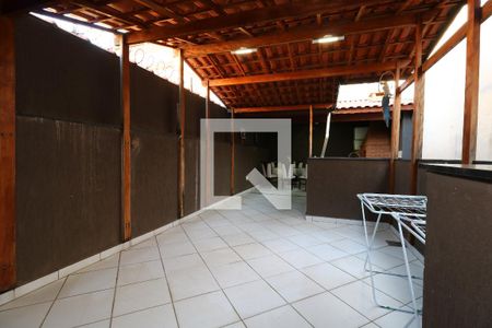 Casa à venda com 142m², 3 quartos e 2 vagasÁrea Social