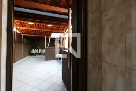 Casa à venda com 142m², 3 quartos e 2 vagasLavabo da Área Social
