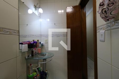 Casa à venda com 142m², 3 quartos e 2 vagasBanheiro Social