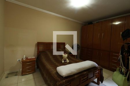 Quarto 2 de casa à venda com 3 quartos, 142m² em Jardim Utinga, Santo André