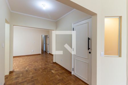 Sala - Entrada de apartamento para alugar com 3 quartos, 237m² em Higienópolis, São Paulo