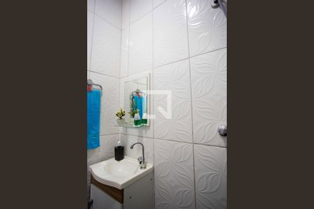 Casa à venda com 160m², 2 quartos e 1 vagaBanheiro 2