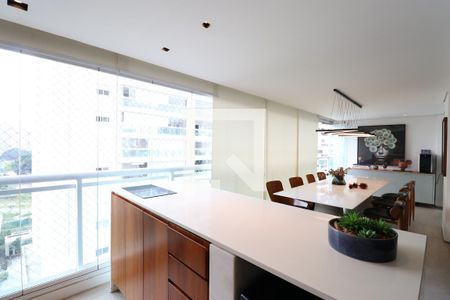 Varanda de apartamento à venda com 4 quartos, 157m² em Água Branca, São Paulo