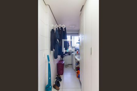 Apartamento à venda com 113m², 3 quartos e 3 vagas Apartamento à venda com 113m², 3 quartos e 3 vagasÁrea de Serviço