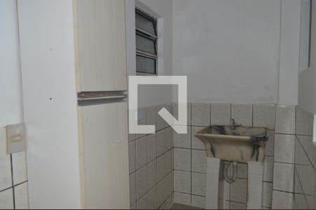 Casa à venda com 100m², 3 quartos e 1 vagaÁrea de Serviço