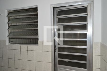 Casa à venda com 100m², 3 quartos e 1 vagaÁrea de Serviço