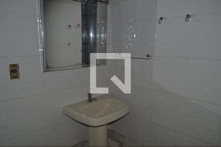 Casa à venda com 100m², 3 quartos e 1 vagaBanheiro