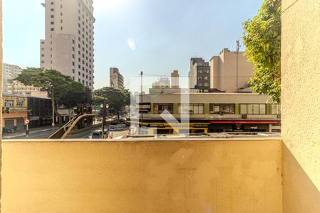 Varanda de kitnet/studio para alugar com 1 quarto, 49m² em Centro, São Paulo