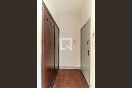 Corredor de Entrada de kitnet/studio para alugar com 1 quarto, 49m² em Centro, São Paulo