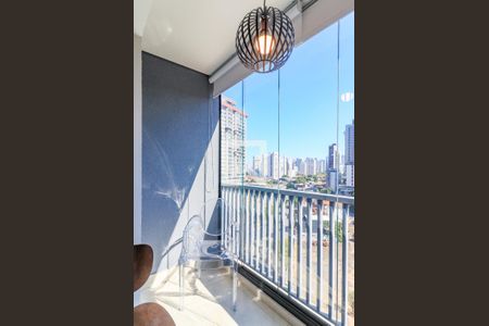 Varanda de kitnet/studio para alugar com 1 quarto, 21m² em Jardim das Acácias, São Paulo