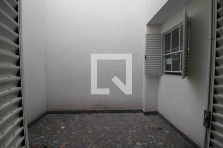 Casa para alugar com 343m², 5 quartos e 8 vagasÁrea Suíte 2