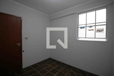 Casa para alugar com 343m², 5 quartos e 8 vagasQuarto