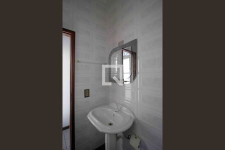 Casa para alugar com 343m², 5 quartos e 8 vagasBanheiro