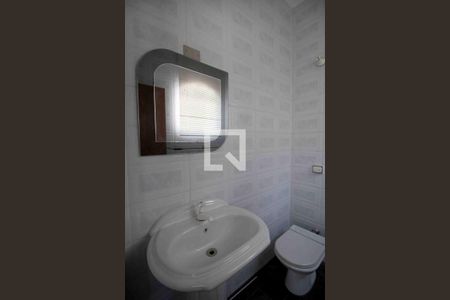 Casa para alugar com 343m², 5 quartos e 8 vagasBanheiro