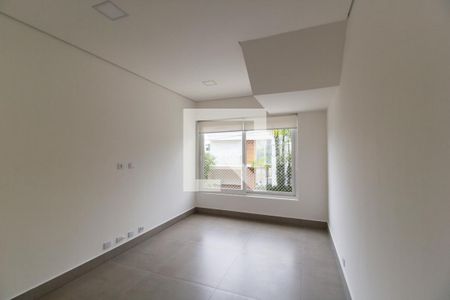Sala de casa de condomínio para alugar com 4 quartos, 345m² em Alphaville, Santana de Parnaíba