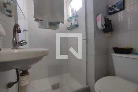 Banheiro Quarto 1 de apartamento para alugar com 2 quartos, 60m² em Tanque, Rio de Janeiro