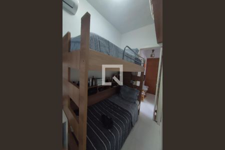 Quarto 1 de apartamento para alugar com 2 quartos, 60m² em Tanque, Rio de Janeiro
