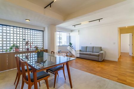 Apartamento à venda com 80m², 2 quartos e 1 vagaSala